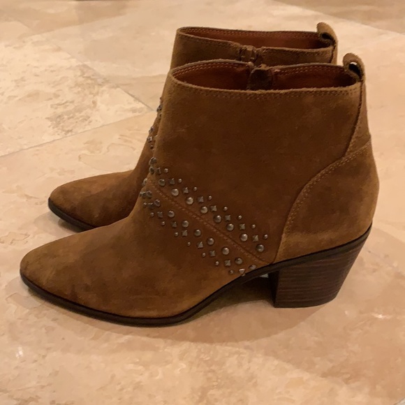Lucky Brand Latinia Genuine Suede Heeled Ankle Boots - Picture 3 of 8